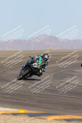 media/Oct-07-2023-CVMA (Sat) [[f84d08e330]]/Race 13 500 Supersport-350 Supersport/